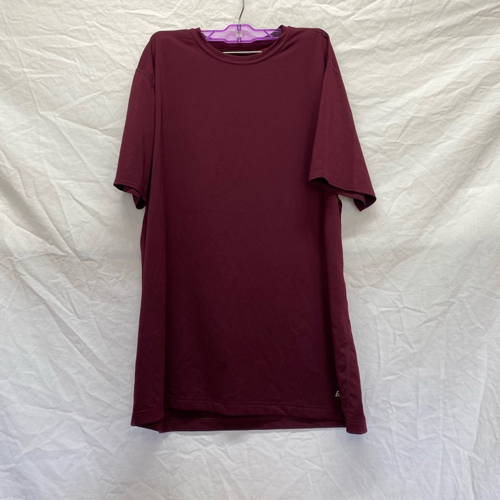 Eastbay Maroon Short Sleeve Short Size XL